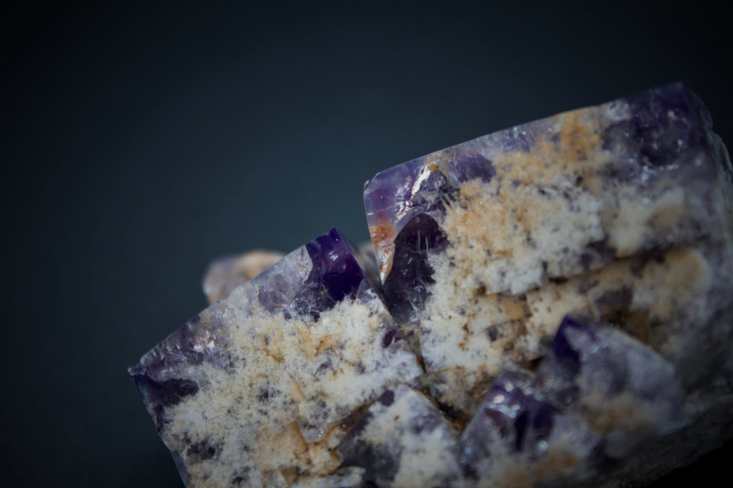 YumYum Pocket Fluorite 6