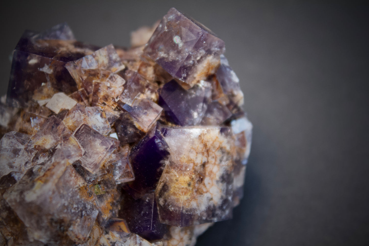 Smokey Rabbit Pocket Fluorite 4