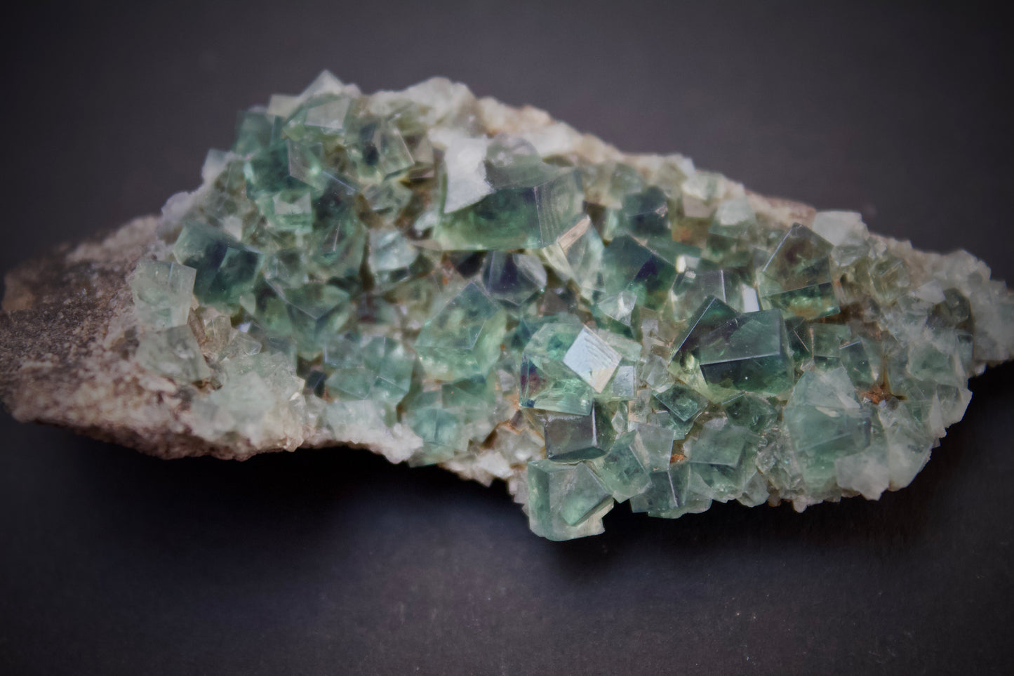 Tiny Twins Pocket Fluorite 4