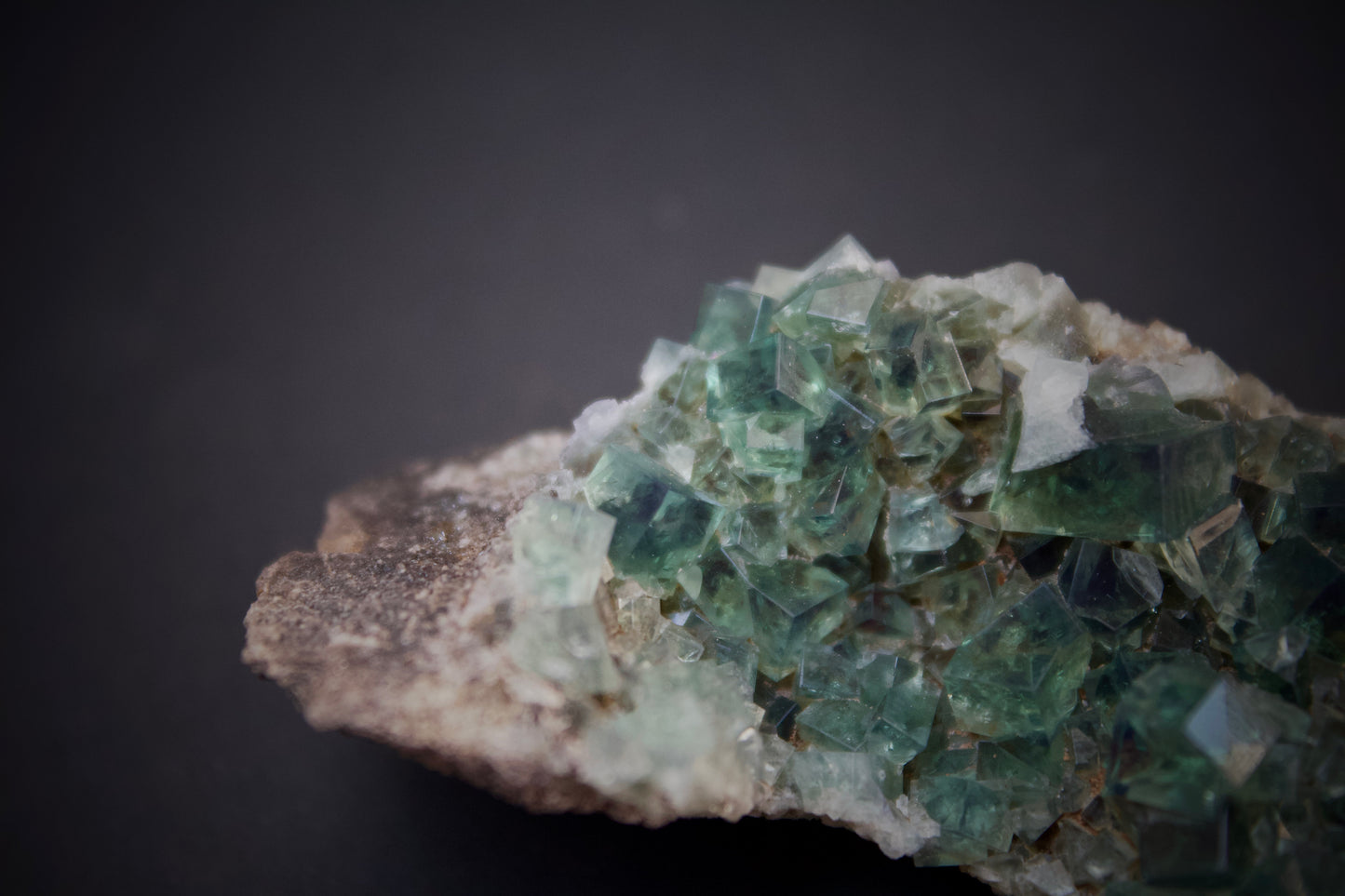 Tiny Twins Pocket Fluorite 4