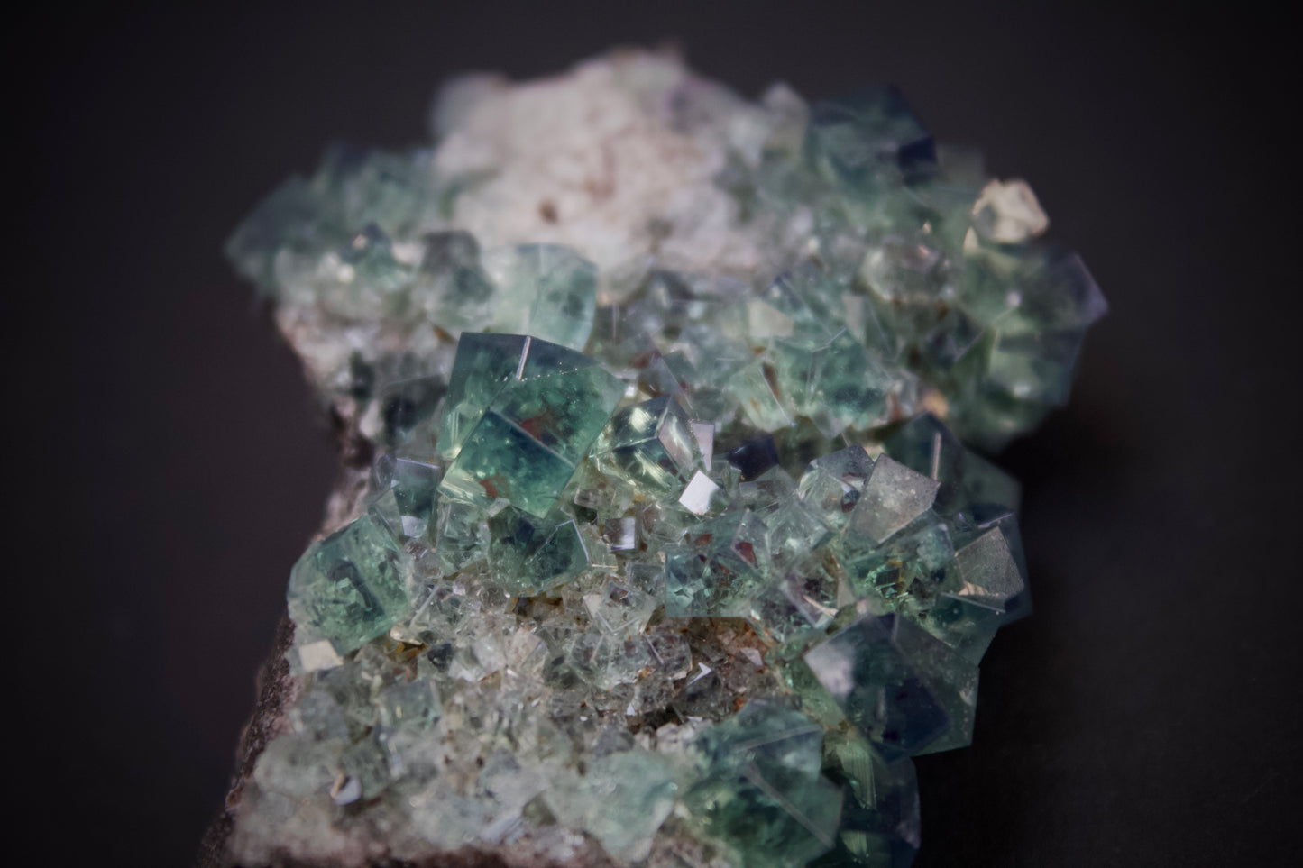 Tiny Twins Pocket Fluorite 10