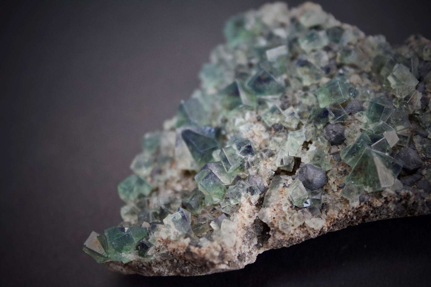 Tiny Twins Pocket Fluorite 19