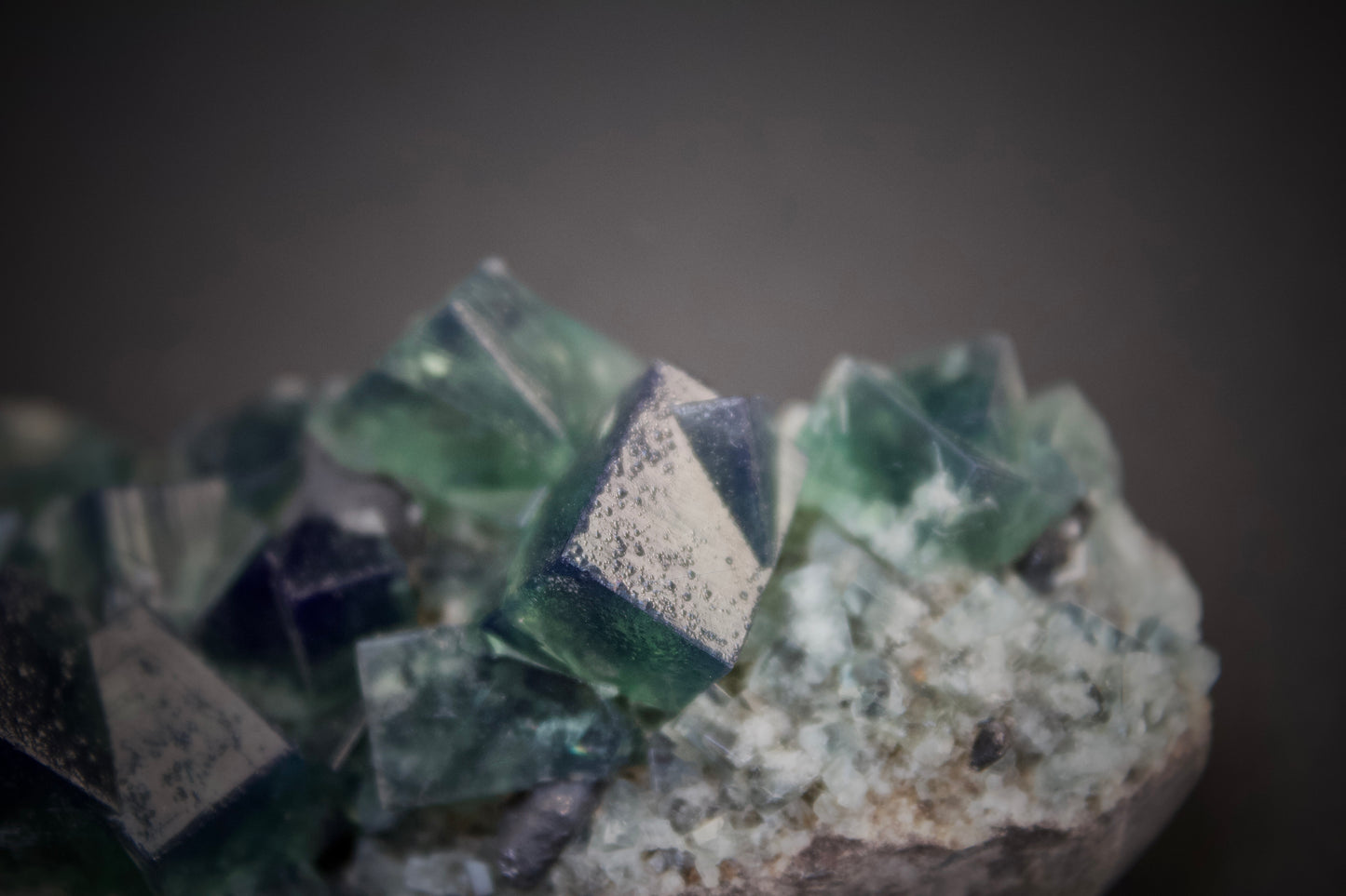 Greedy Hod Pocket Fluorite 6