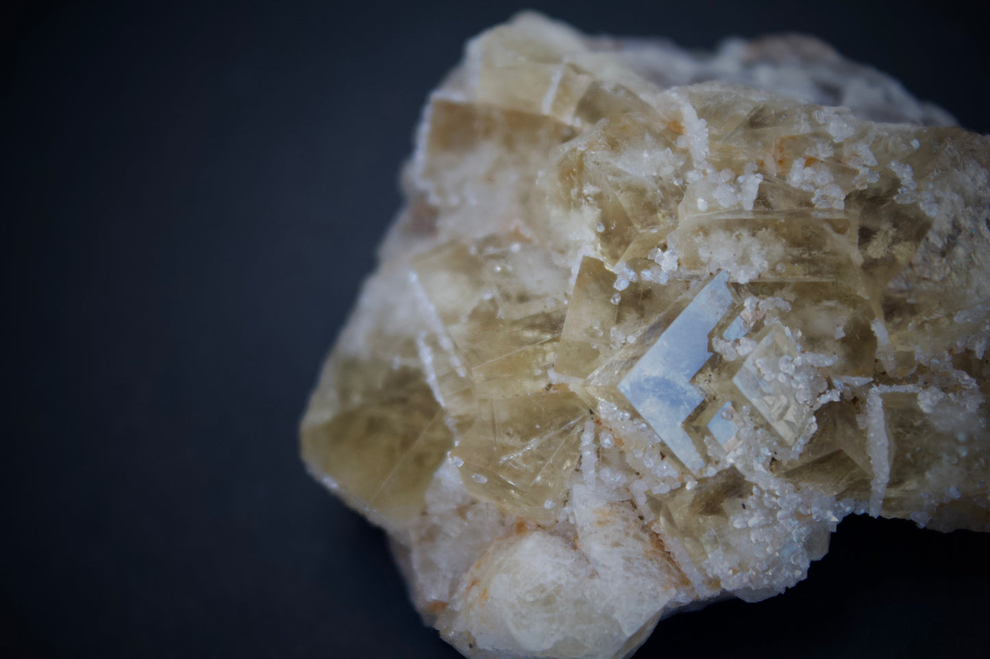 Lemon Meringue Pocket Fluorite 1