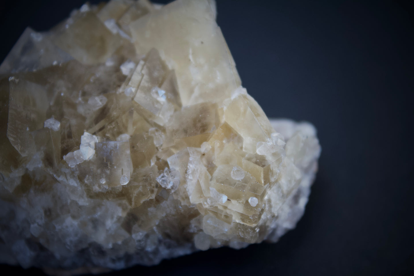 Lemon Meringue Pocket Fluorite 2