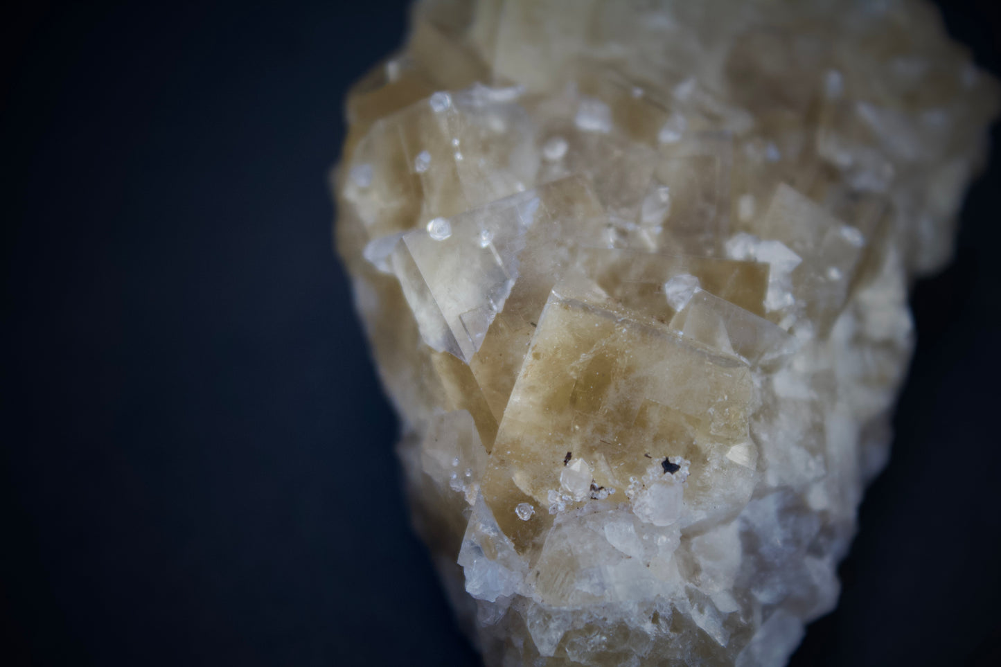 Lemon Meringue Pocket Fluorite 2
