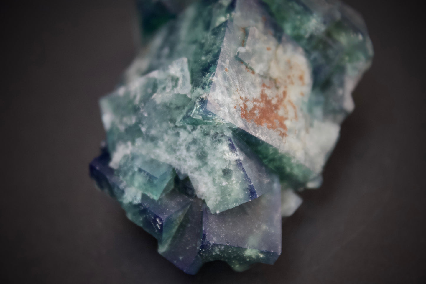 Truffle Pig Pocket Fluorite 5