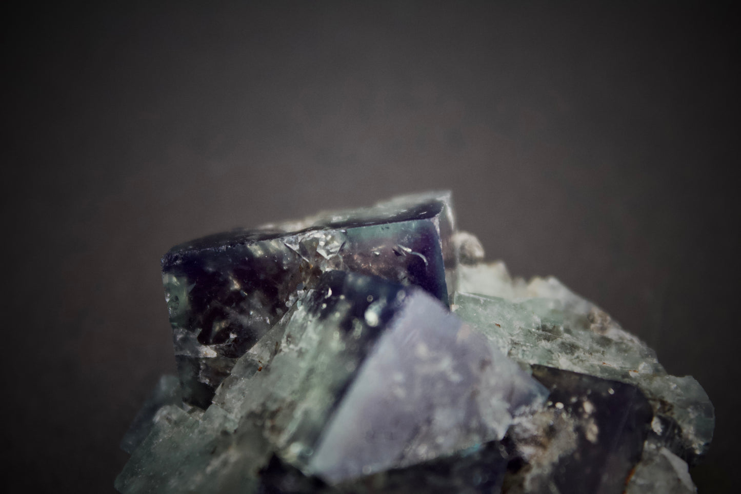Truffle Pig Pocket Fluorite 8