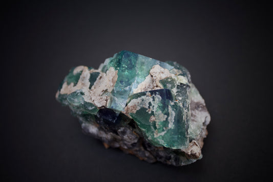 Truffle Pig Pocket Fluorite 10