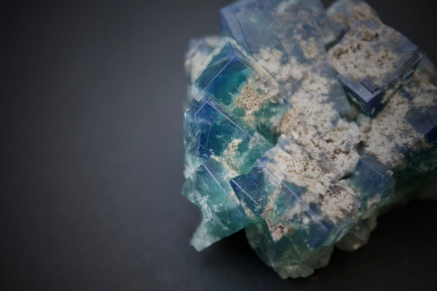 Big Whopper Pocket Fluorite 4