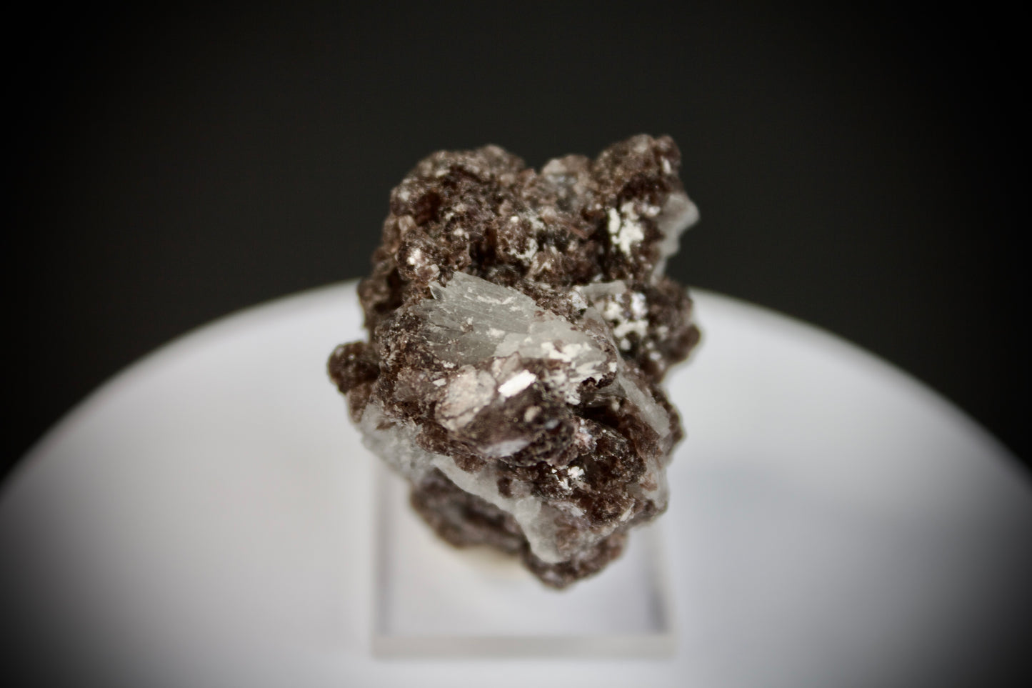 Lepidolite with Clevelandite 2
