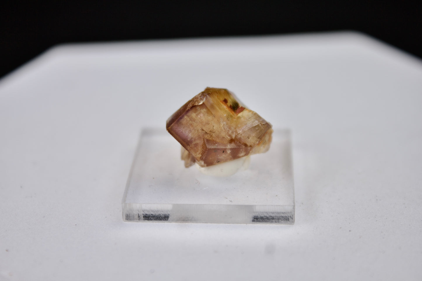 Uranus Minie Fluorite 4