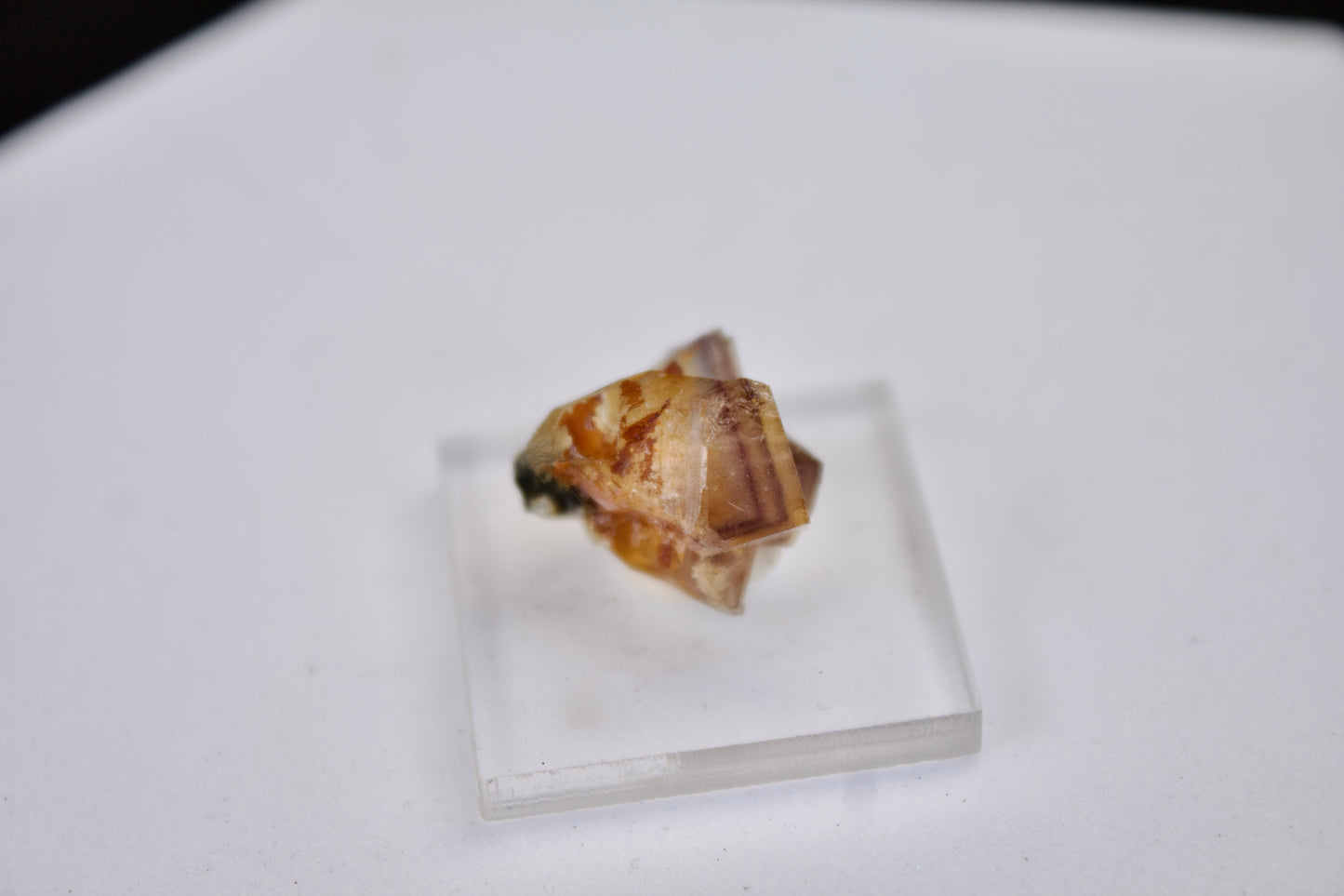 Uranus Minie Fluorite 4