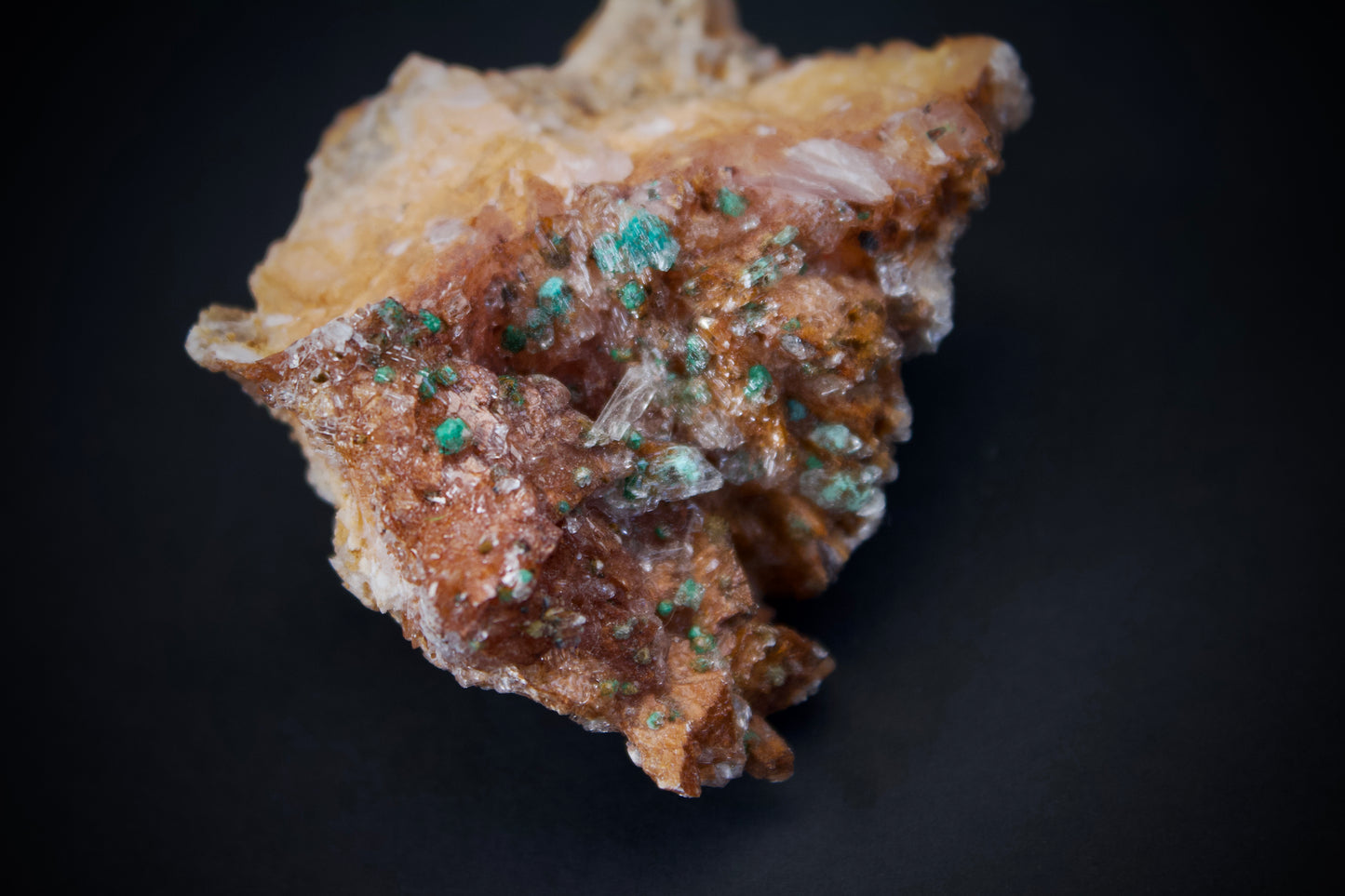 Rosasite on Ferrodolomite 1