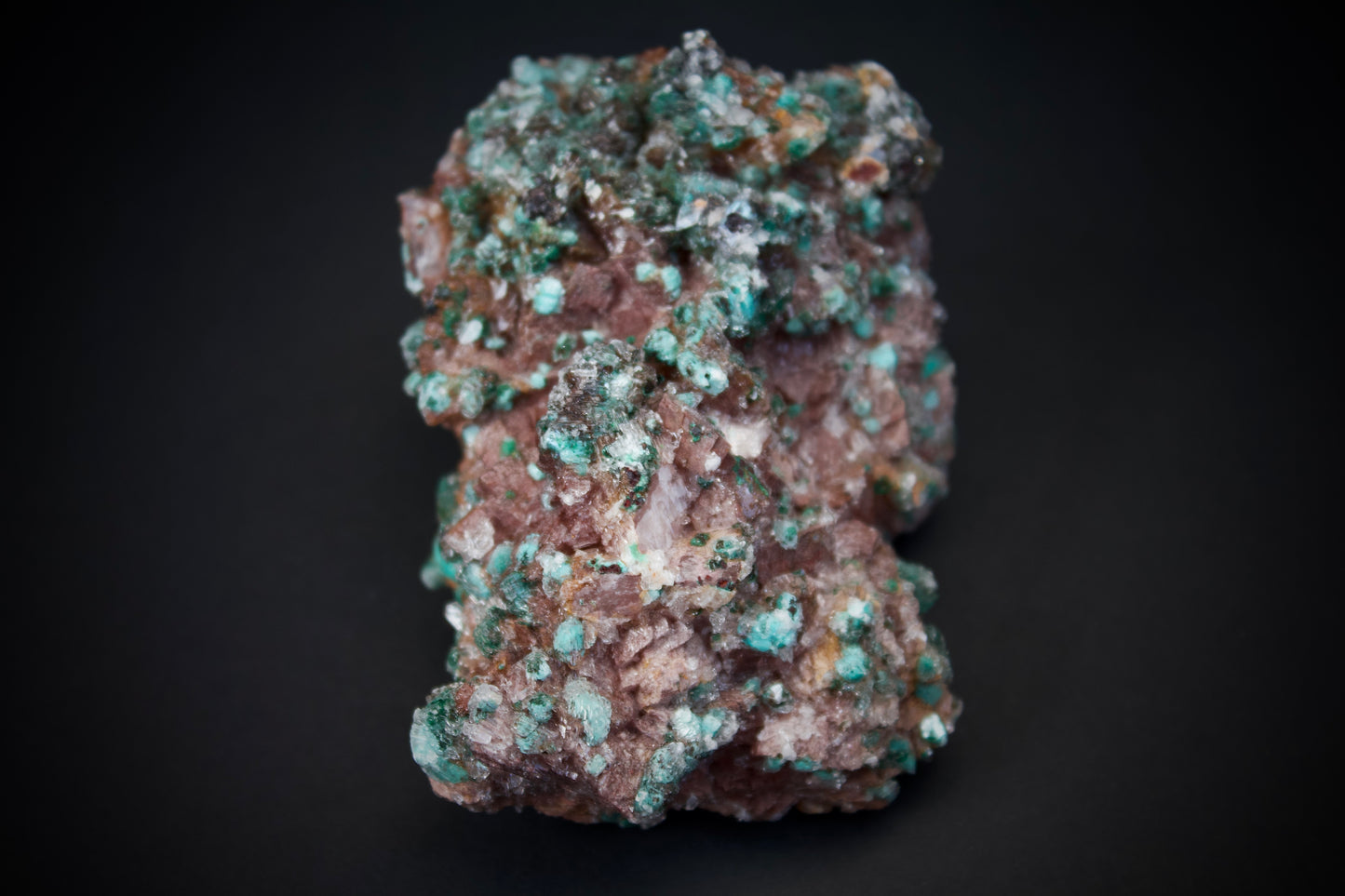 Rosasite on Ferrodolomite 2
