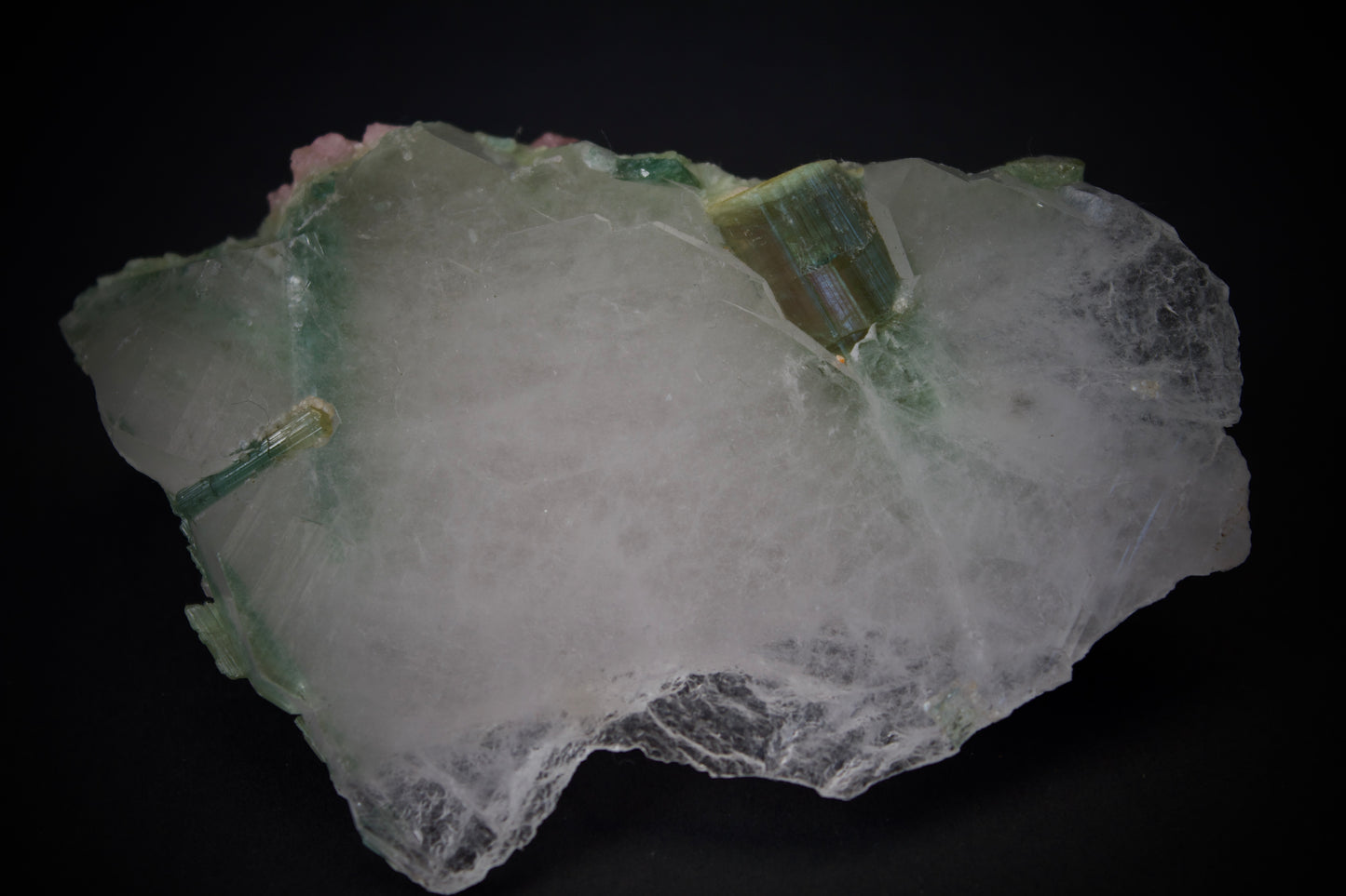 Quartz with Tourmaline 9