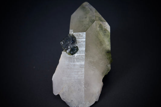 Quartz with Tourmaline 10