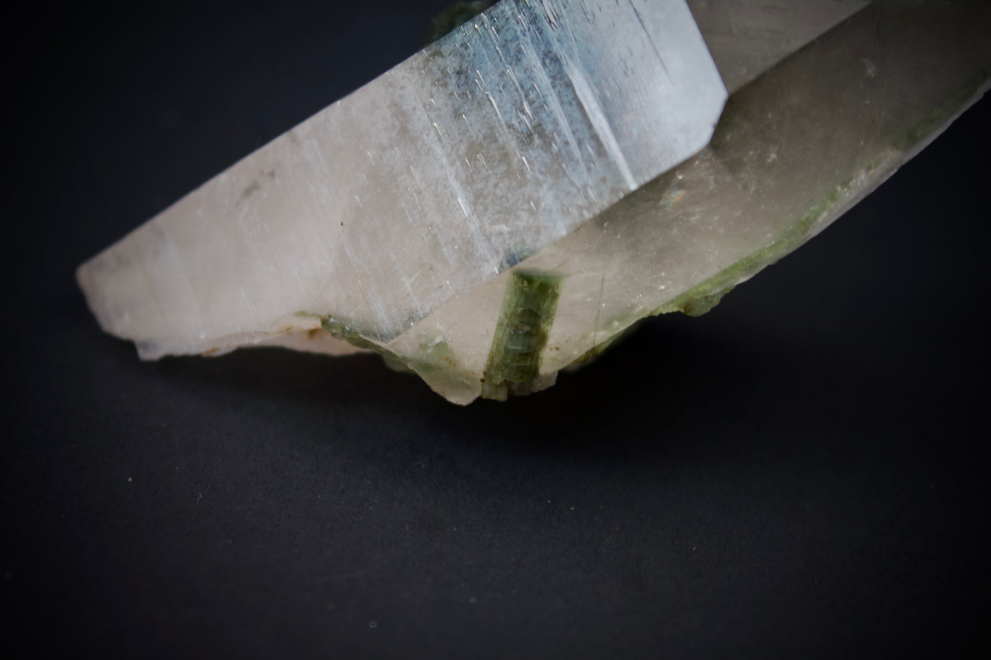 Quartz with Tourmaline 10