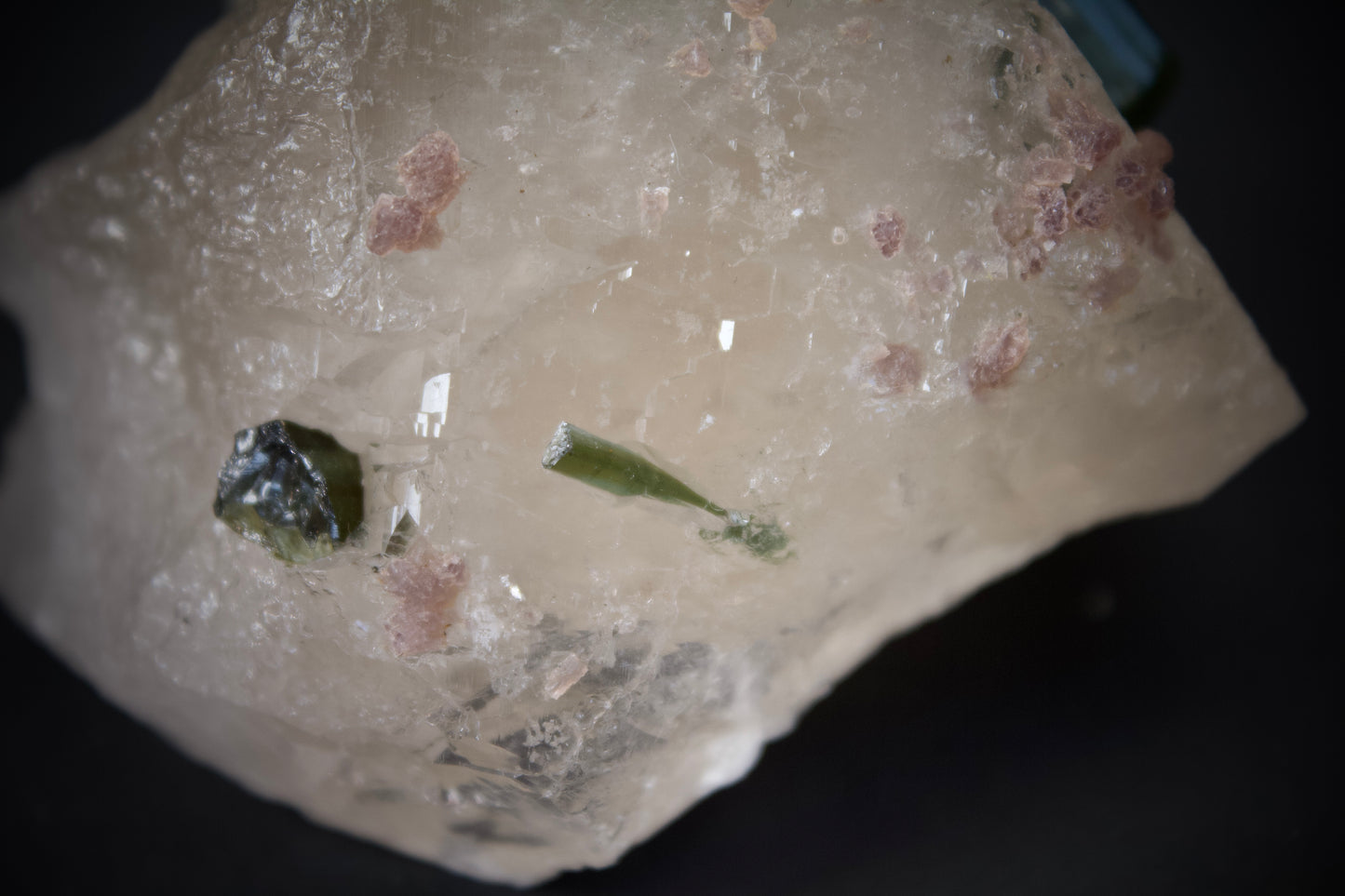 Quartz with Tourmaline 17